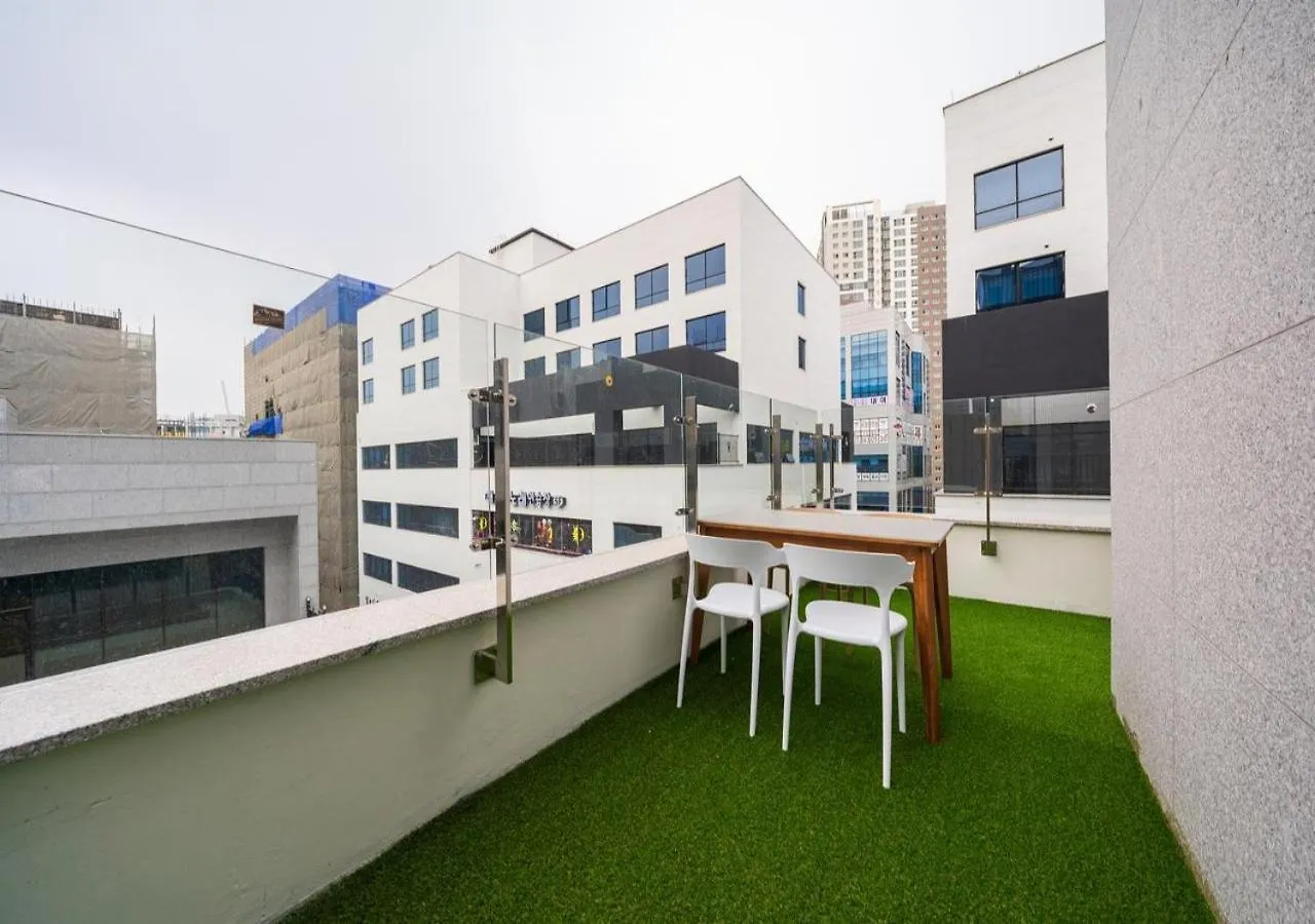 Incheon Hound Geomdan New Town Branch Hotel
