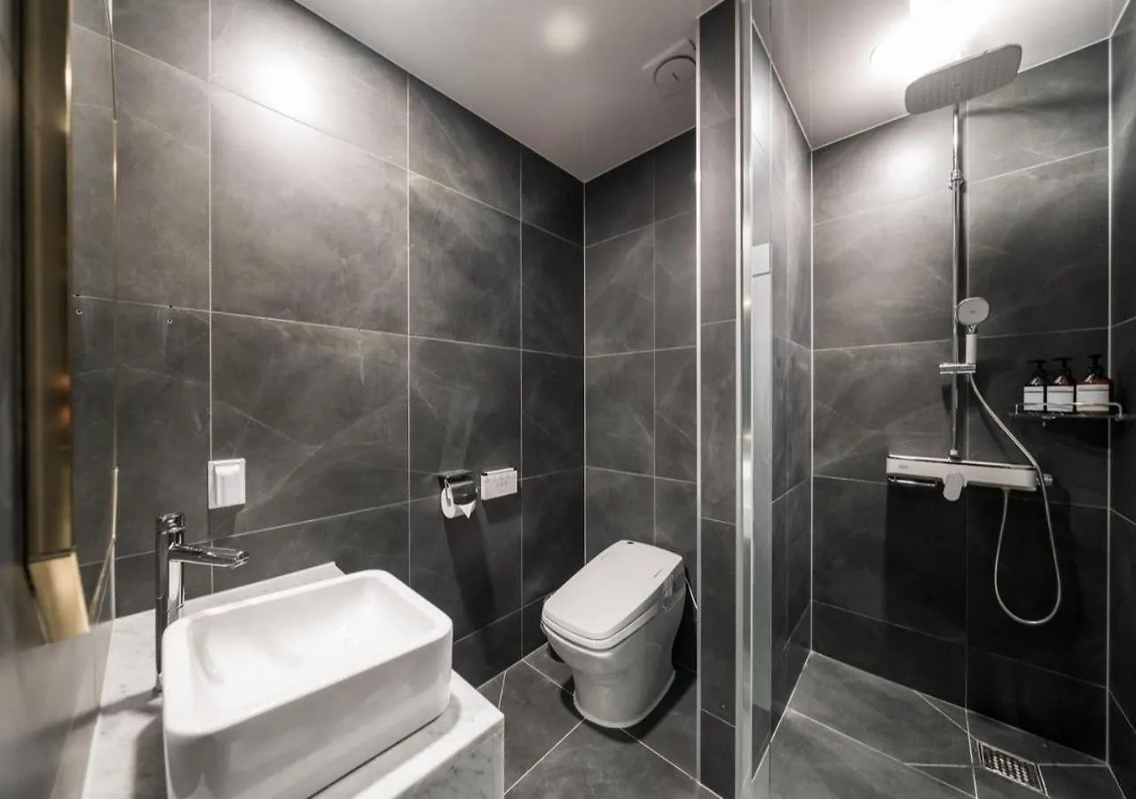 Incheon Hound Incheongeomdan New Town Branch Hotel