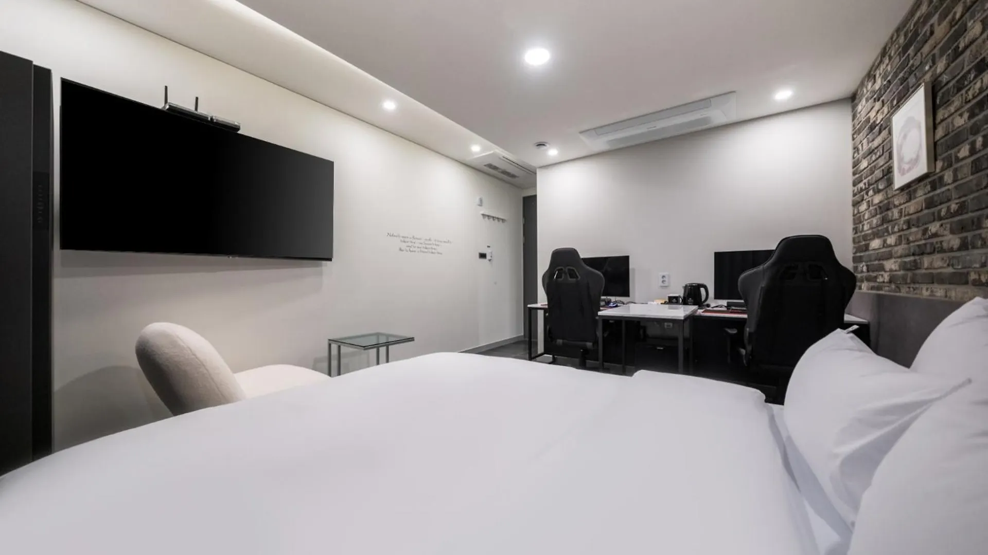 Incheon Hound Geomdan New Town Branch Hotel South Korea