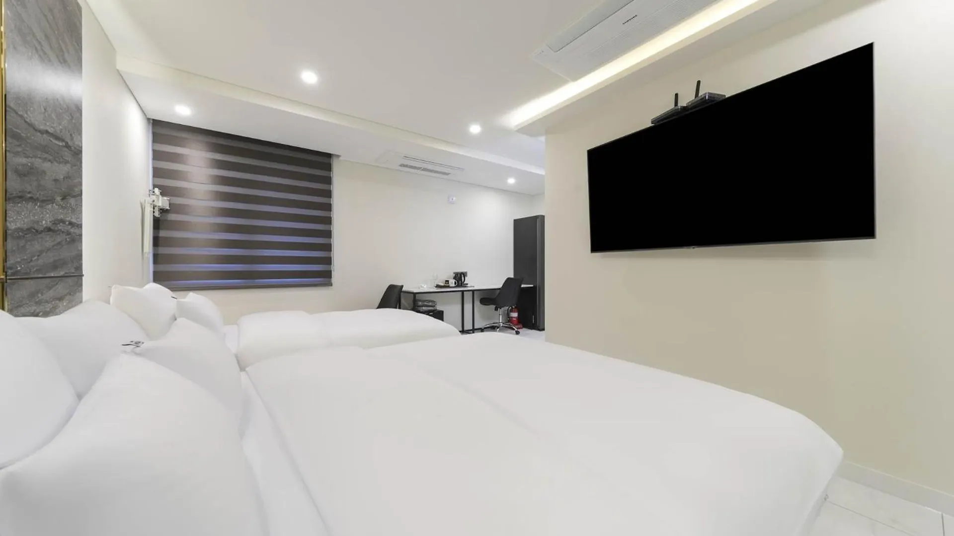 Incheon Hound Geomdan New Town Branch Hotel 0*,