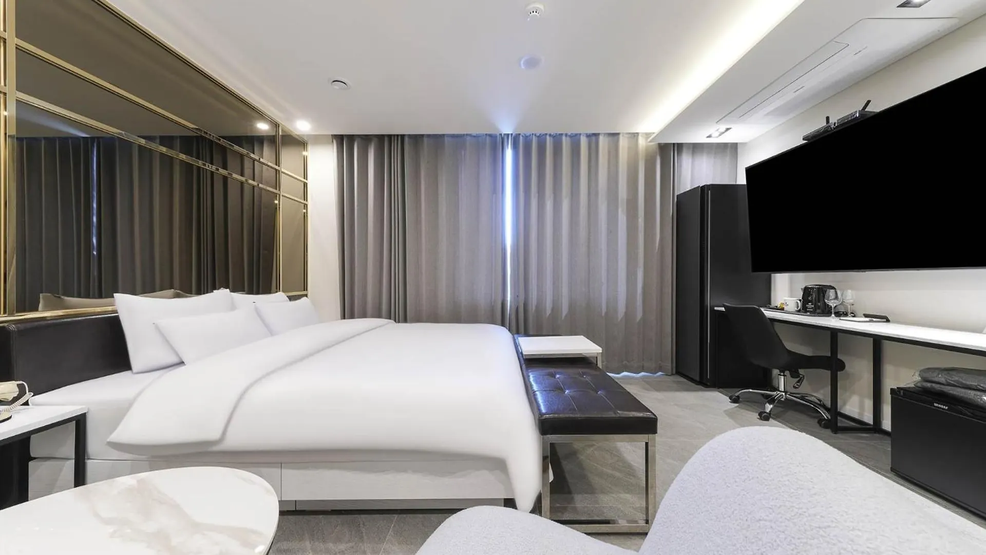 Incheon Hound Geomdan New Town Branch Hotel South Korea